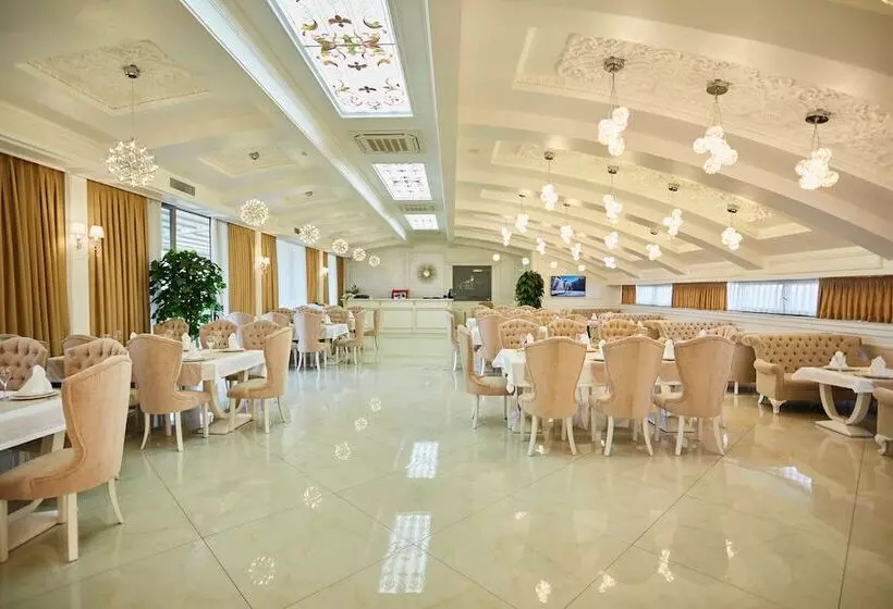 簡易ホテル Royal Hotel Samarkand