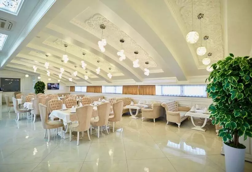 簡易ホテル Royal Hotel Samarkand