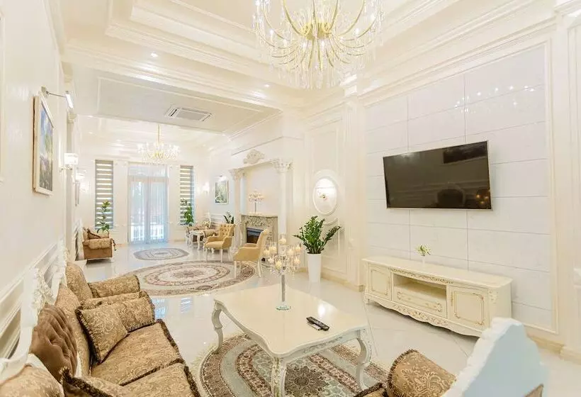 簡易ホテル Royal Hotel Samarkand