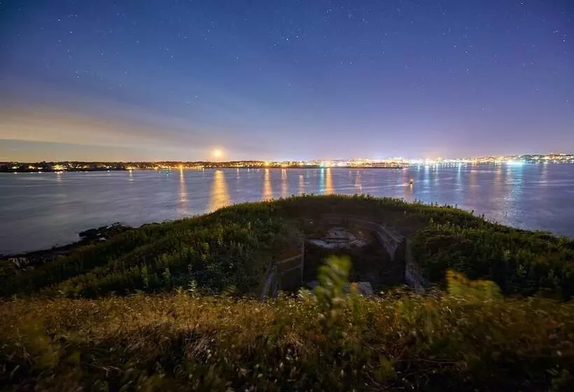 ホテル Fortland Island Campground