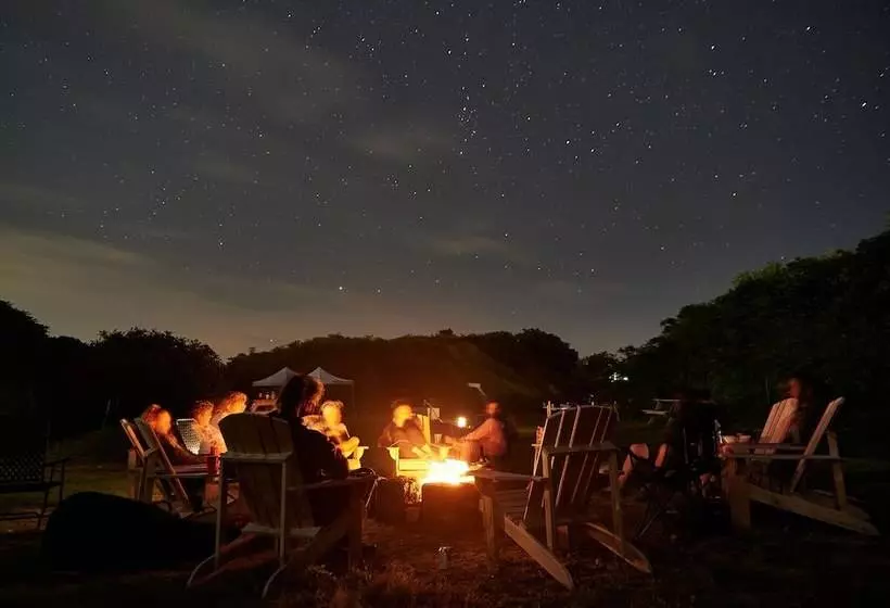 ホテル Fortland Island Campground