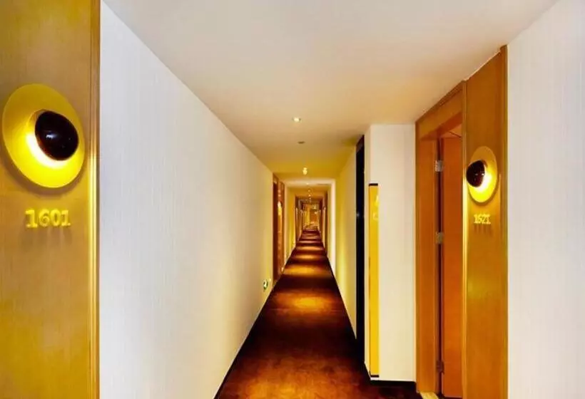 Iu Hotel Binzhou University