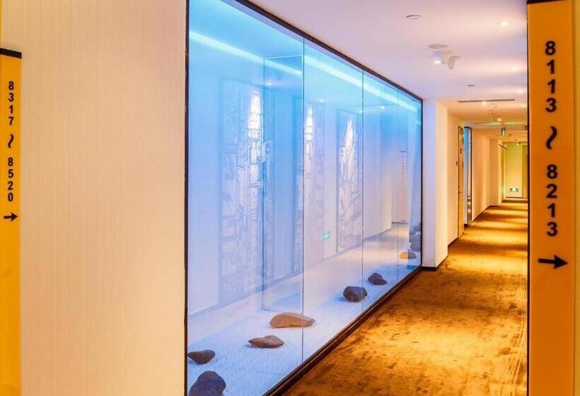 Iu Hotel Binzhou University