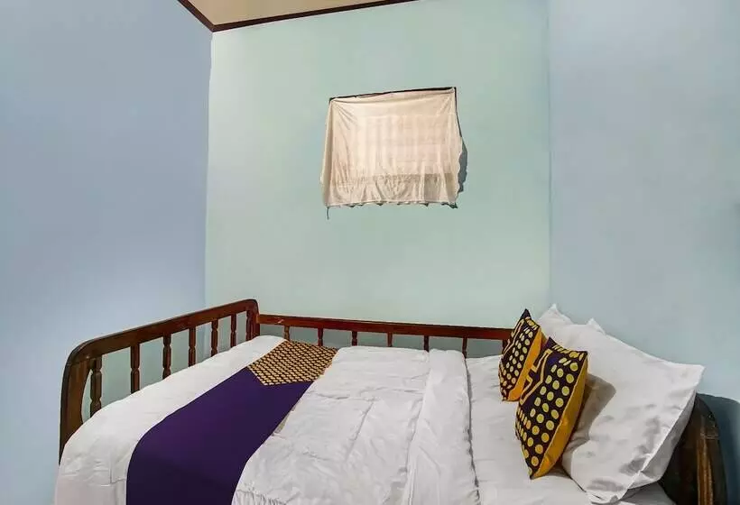 ホテル Oyo Homes 91089 Desa Wisata Air Terjun Way Kalam Syariah