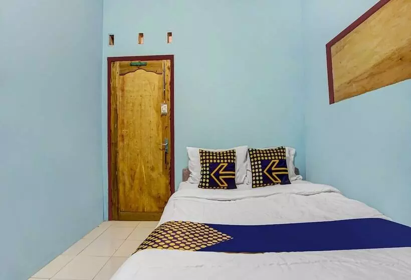 ホテル Oyo Homes 91089 Desa Wisata Air Terjun Way Kalam Syariah