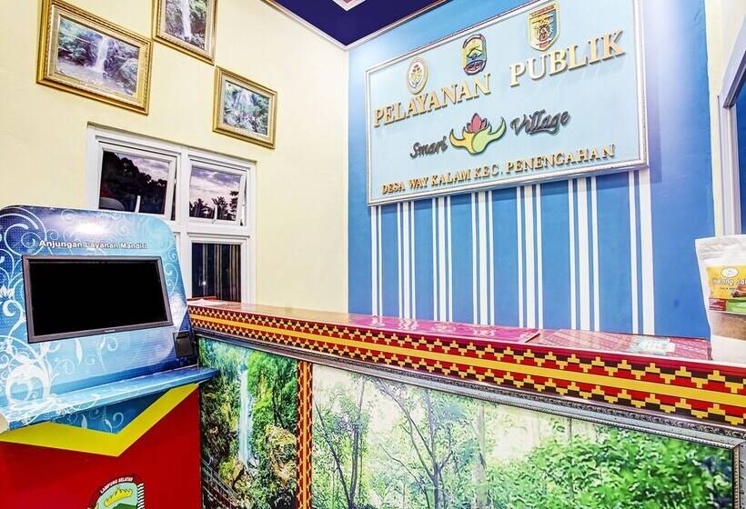 בית מלון כפרי Oyo Homes 91089 Desa Wisata Air Terjun Way Kalam Syariah