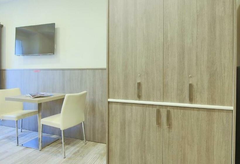 بنسيون Italianway Affittacamere Brenna