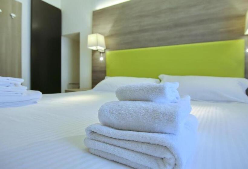 بنسيون Italianway Affittacamere Brenna