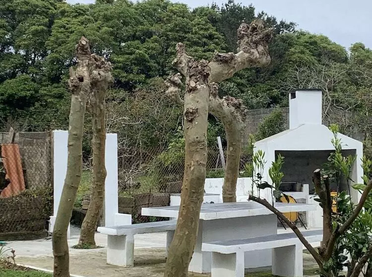 レジデンス Charming 3 Bed House