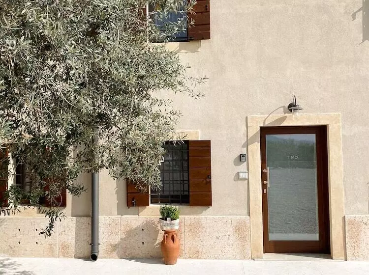 Verdeolivo1876   Apartments With Pool