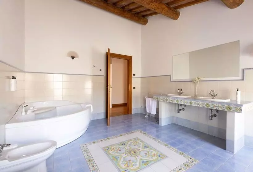 Verdeolivo1876   Apartments With Pool