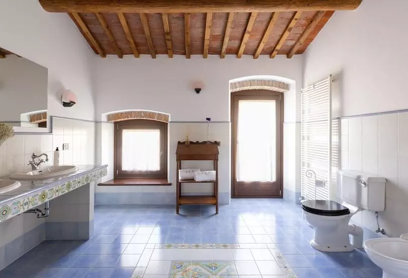 Verdeolivo1876   Apartments With Pool