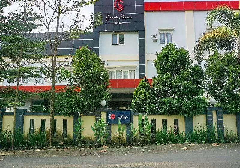 Collection O 91331 Hotel Grand Saota Soppeng