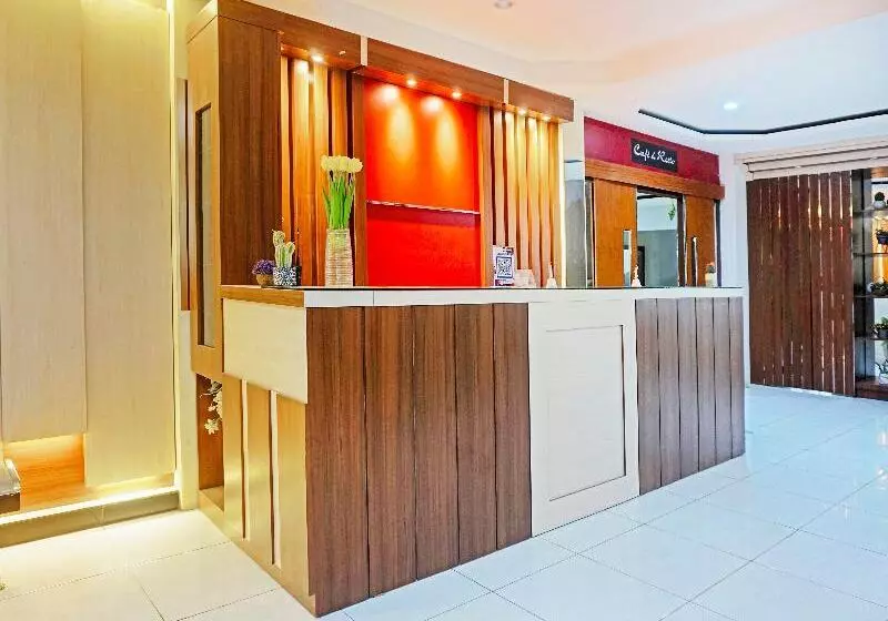 Collection O 91331 Hotel Grand Saota Soppeng