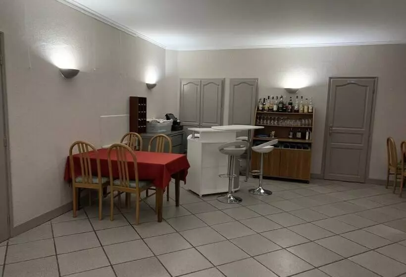 Hotelli Domaine Le Colombié