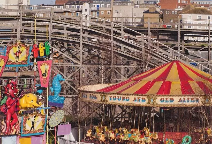 Hotelli No 42 By Guesthouse, Margate