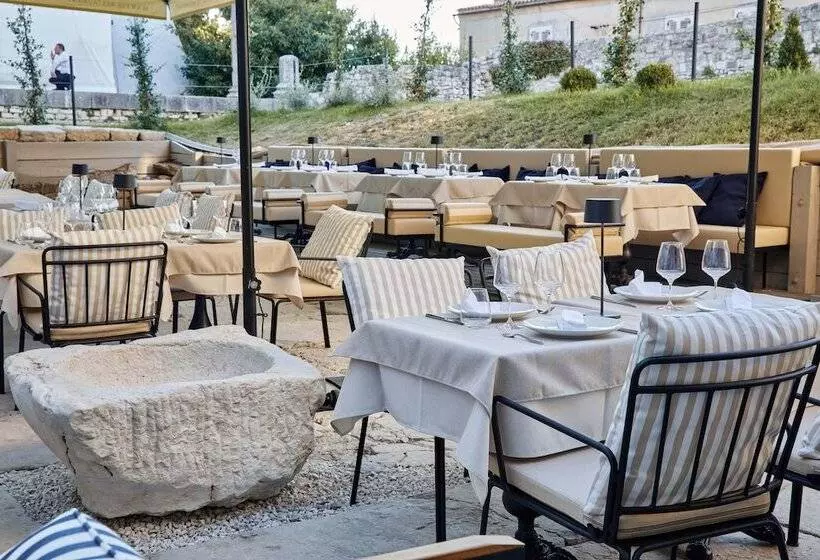 Martis Forum Heritage Hotel & Residence