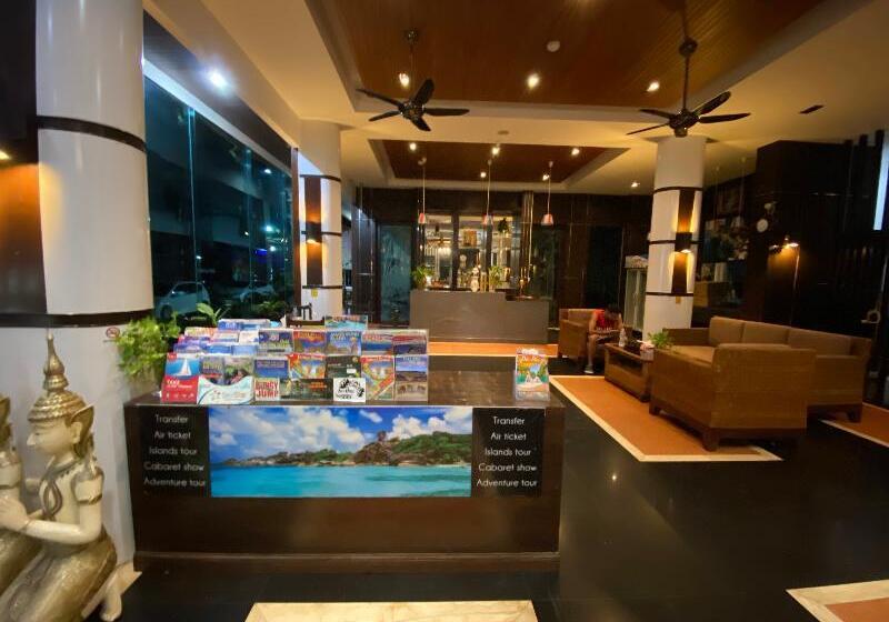 77 Patong Hotel & Spa