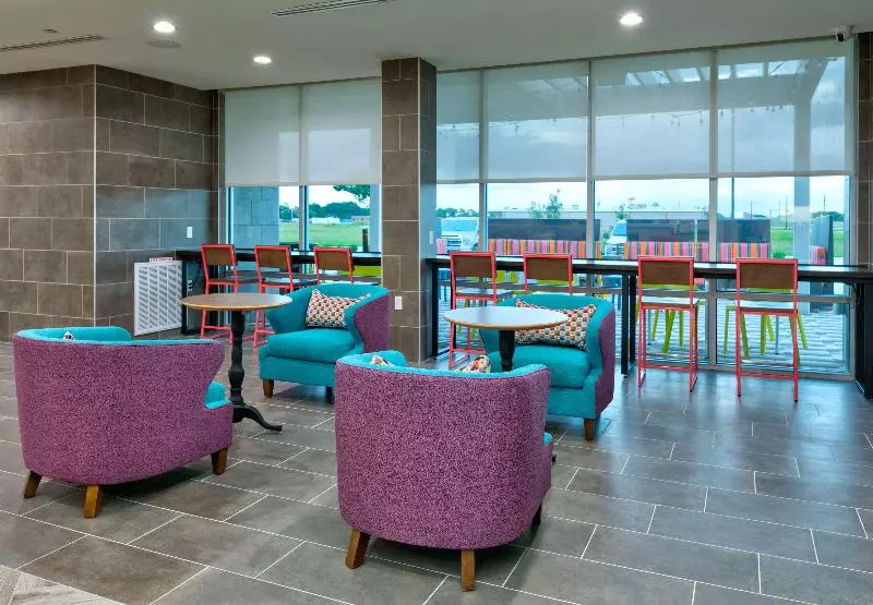 Hotelli Home2suitesbyhiltonelcampo