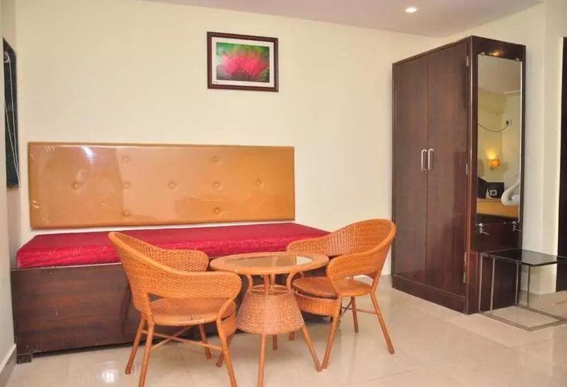 ホテル Silver Leef