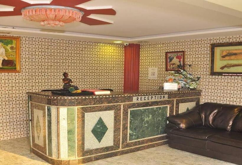 Отель Silver Leef