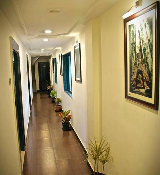 Отель Silver Leef