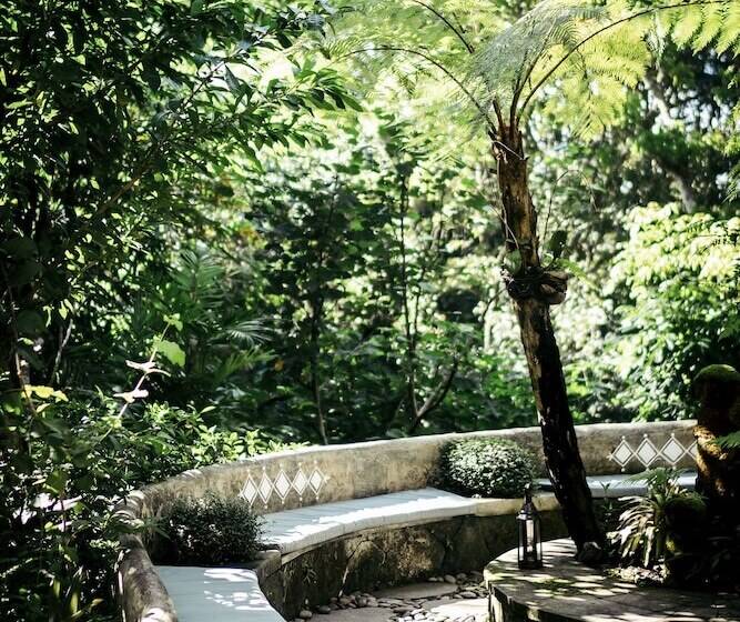 渡假胜地 Pramana Giri Kusuma