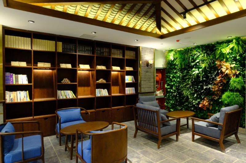 Time Traveller Boutique Hotel Near Beijing National Stadium , Olympic Forest Park , National Conve