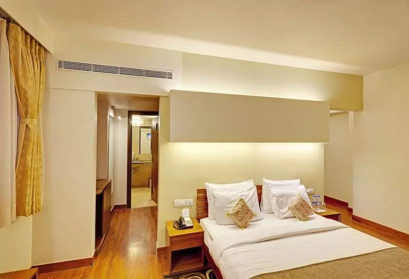 Whispering Palms Hotel Jaipur