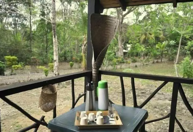 Retkeilymaja Acuali Eco Hostal