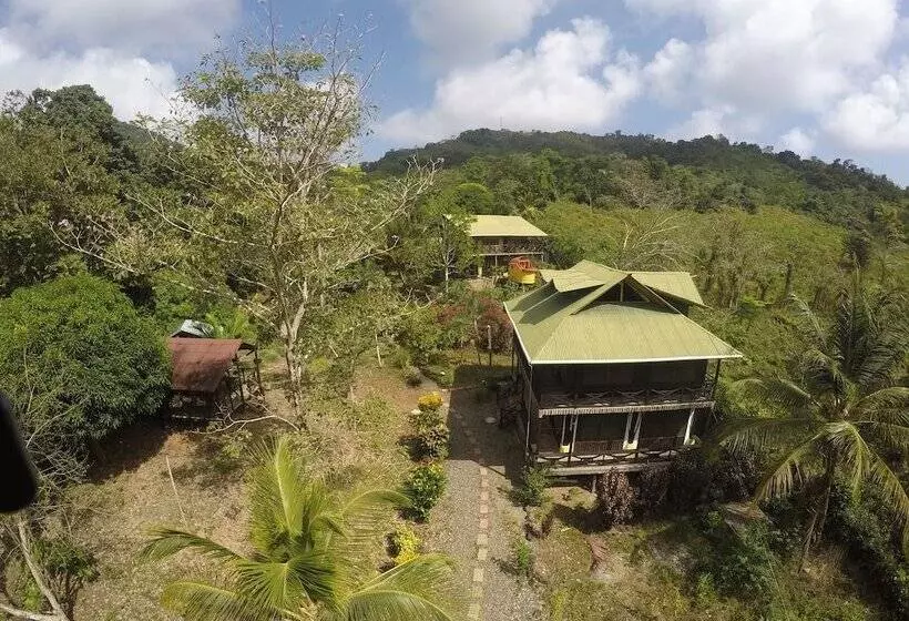 Retkeilymaja Acuali Eco Hostal