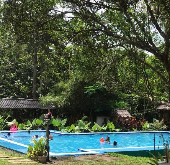 Banlaw Garden Resort