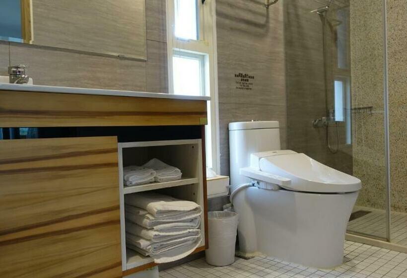 تختخواب و صبحانه Amy+ Bnb