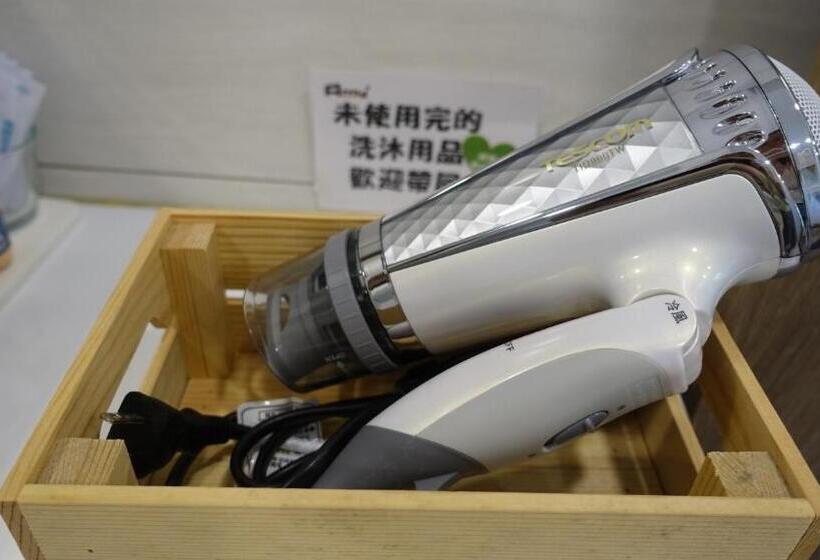 تختخواب و صبحانه Amy+ Bnb