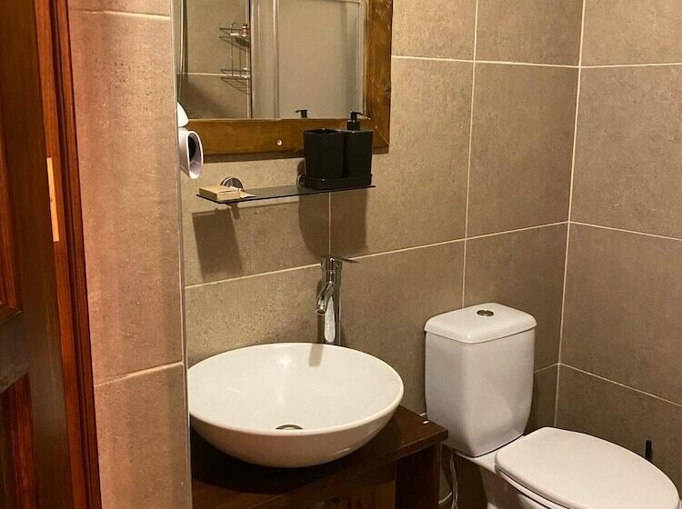 هتل Aladino Cave Suites