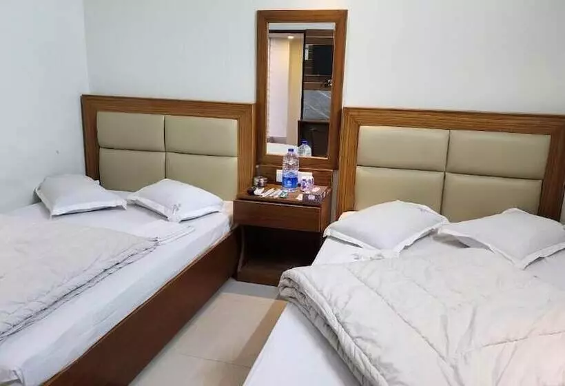 هتل Cox Rotana