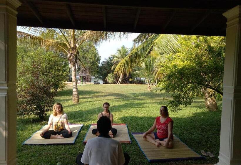 فندق Mangrove Villa   Yoga & Ayurveda