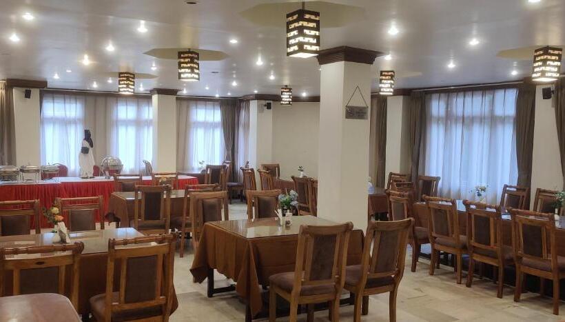 ホテル Rendezvous