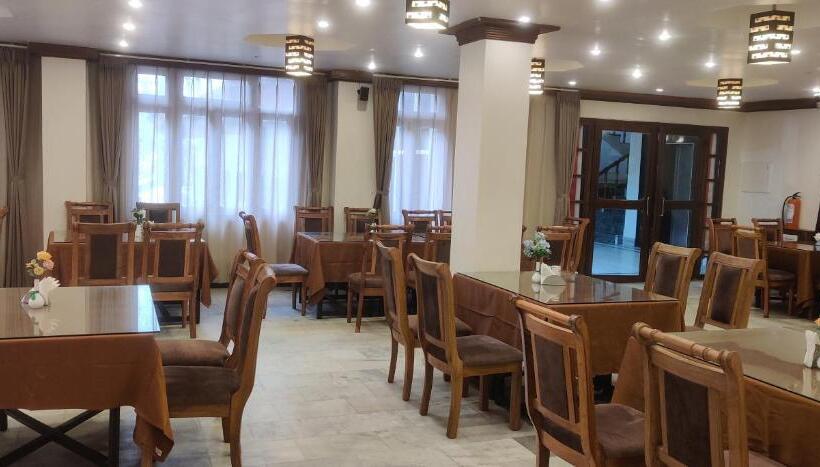 ホテル Rendezvous