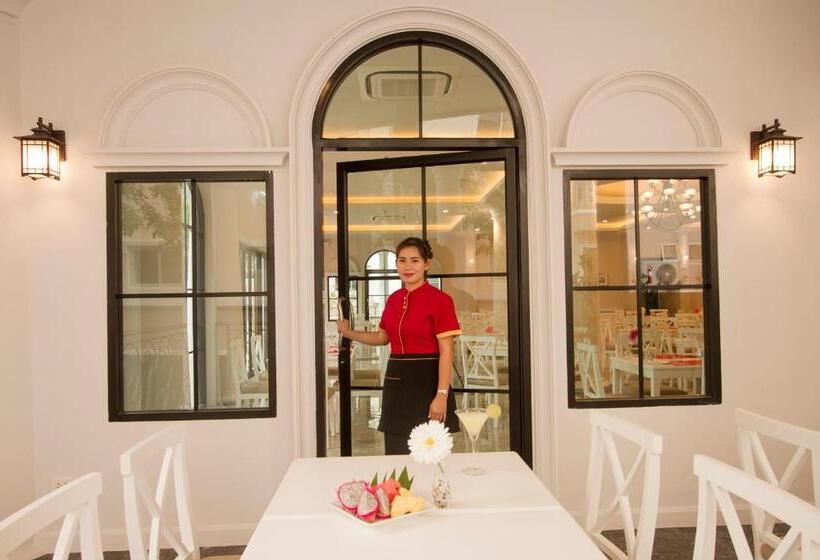 Hotel The Green View