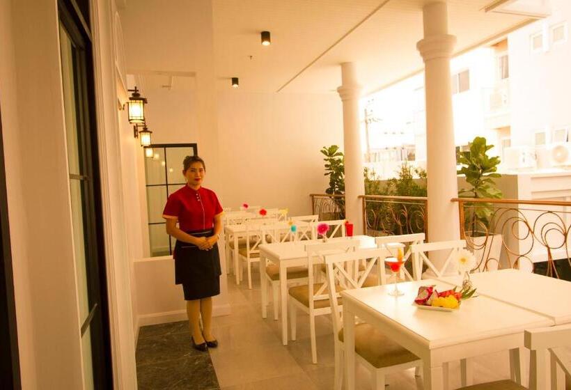 Hotel The Green View