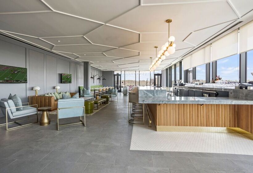 The Highlander Hotel Radford