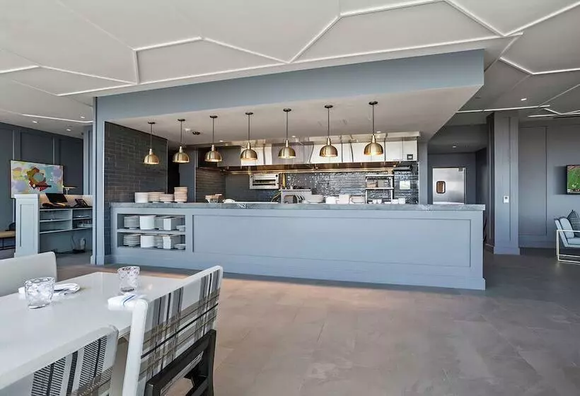 The Highlander Hotel Radford