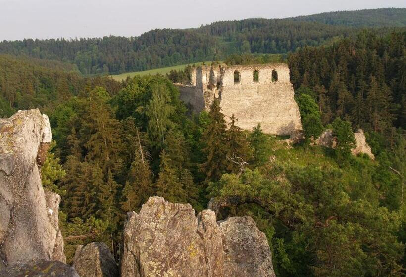 Panzió Penzion Chlumec