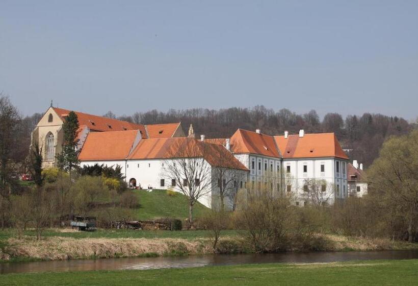 Panzió Penzion Chlumec