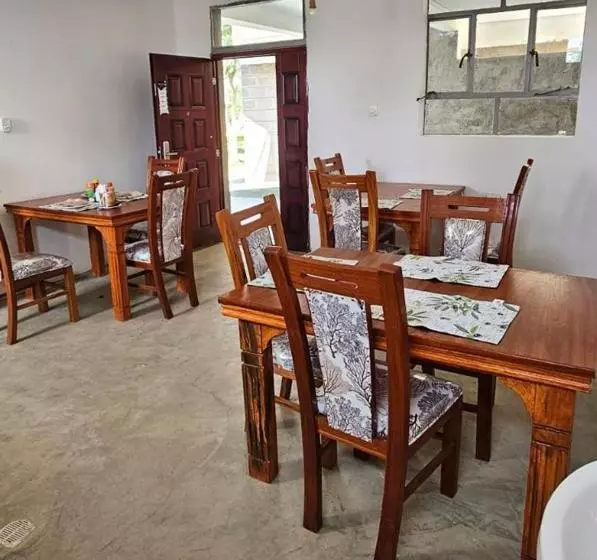 هاستل Lala Inn Kikopey