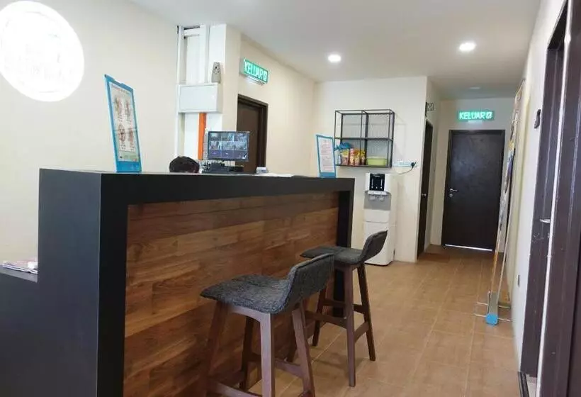 هاستل Sunbay Inn