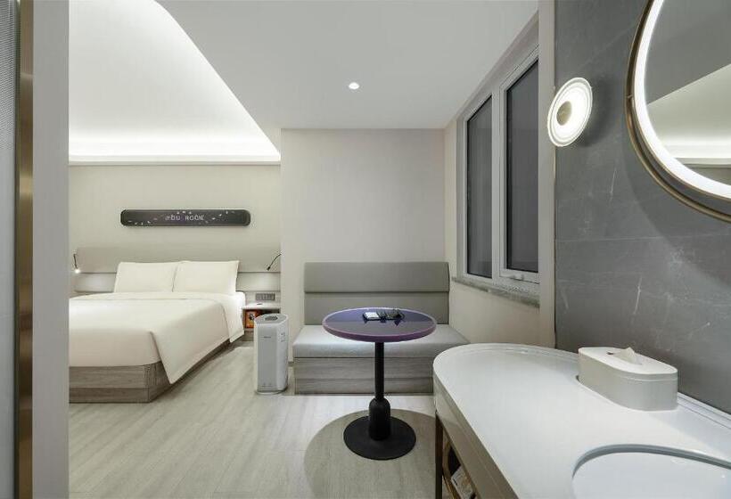 Atour Light Hotel Qingdao International Convention Center