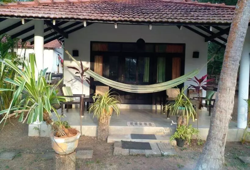 Aamiaismajoitus (B&B) Chill Cabanas