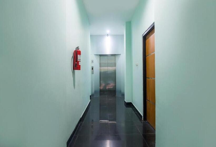 호텔 Oyo 1097 Appartel Cempaka